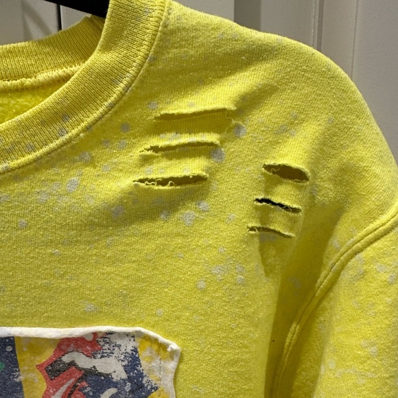 Rolling Stones vibrant yellow sweat top - Picture 2 of 4
